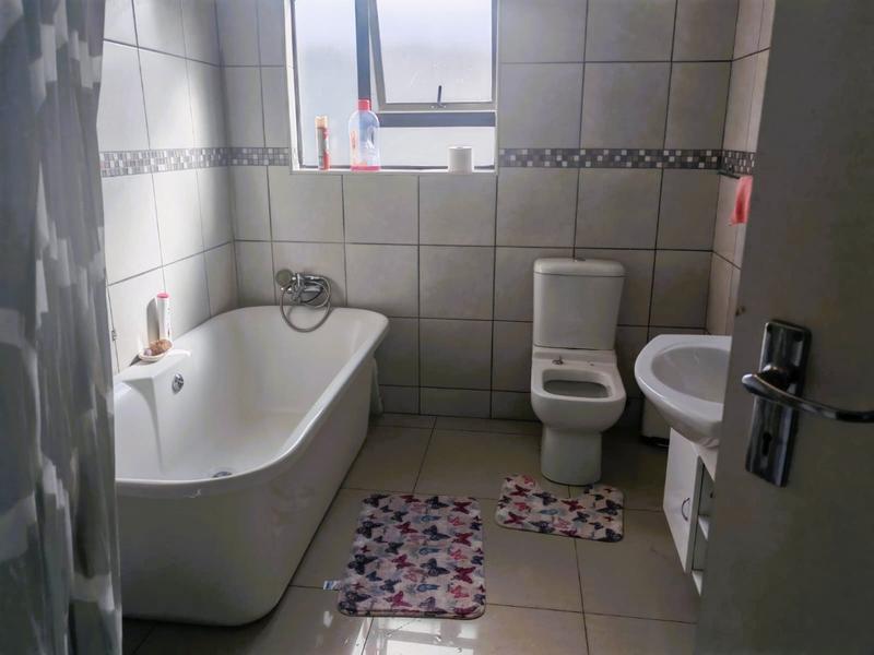 4 Bedroom Property for Sale in Vharanani Limpopo