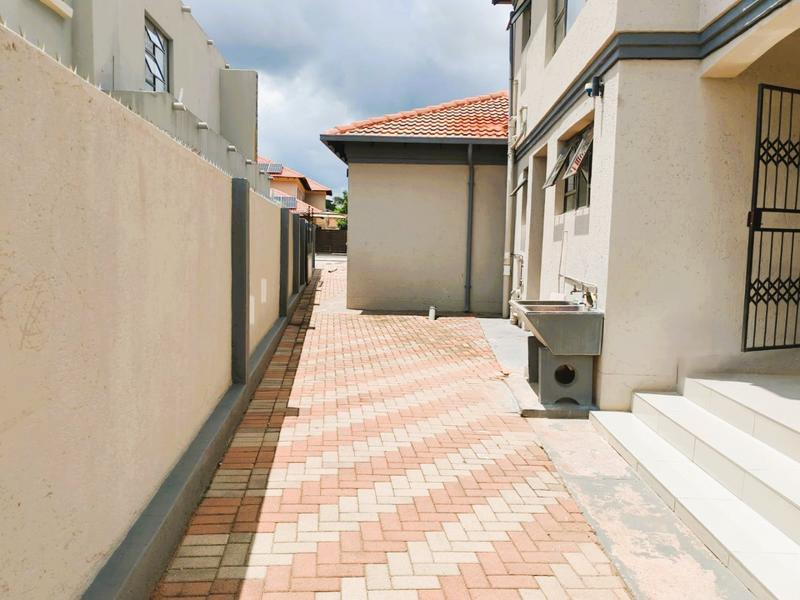 4 Bedroom Property for Sale in Vharanani Limpopo