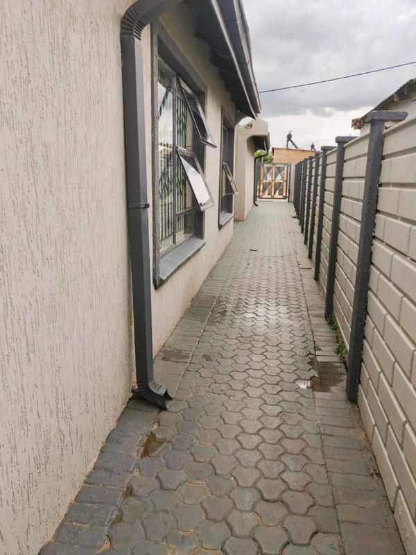 3 Bedroom Property for Sale in Westenburg Limpopo