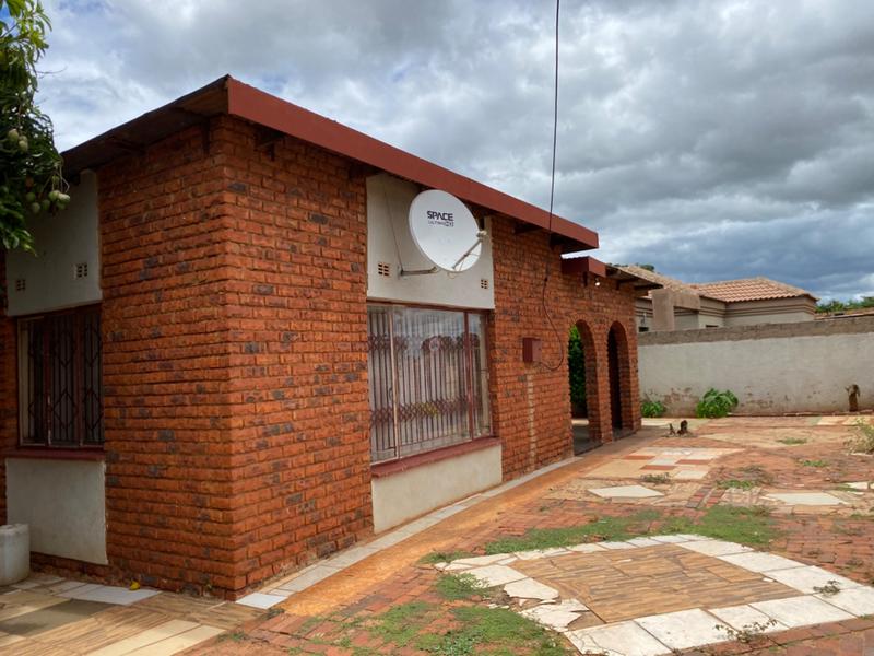 3 Bedroom Property for Sale in Mahwelereng Limpopo