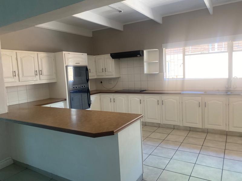 4 Bedroom Property for Sale in Chroompark Limpopo