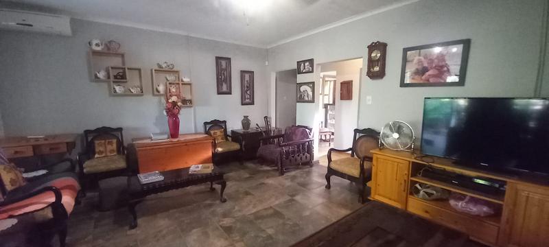 5 Bedroom Property for Sale in Aquapark Limpopo
