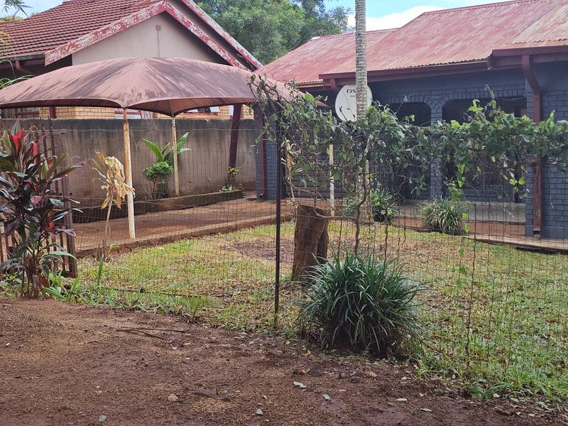 To Let 3 Bedroom Property for Rent in Maniini Limpopo