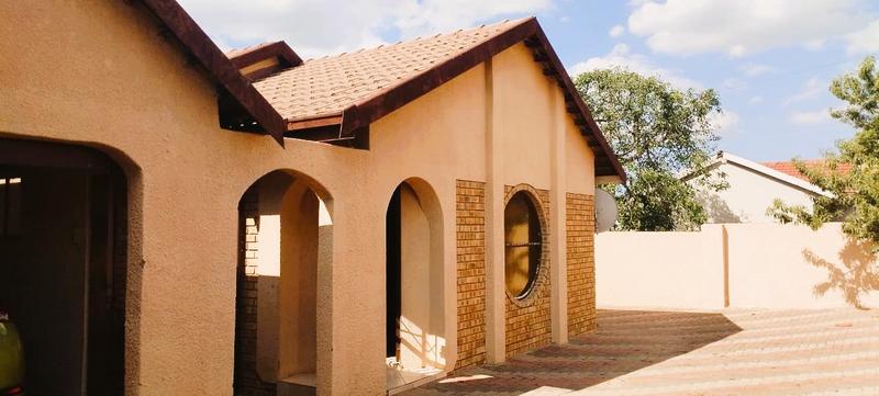 3 Bedroom Property for Sale in Mankweng Limpopo