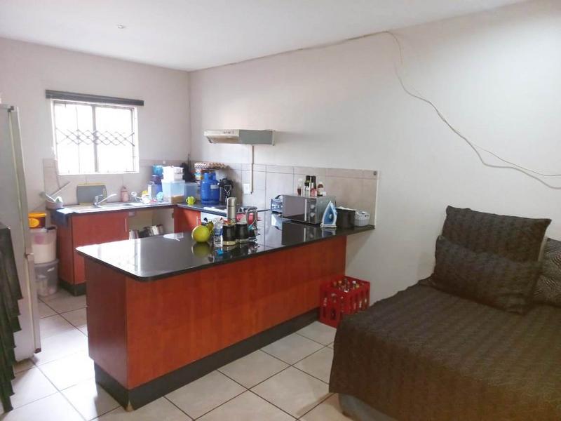 2 Bedroom Property for Sale in Avis Park Limpopo
