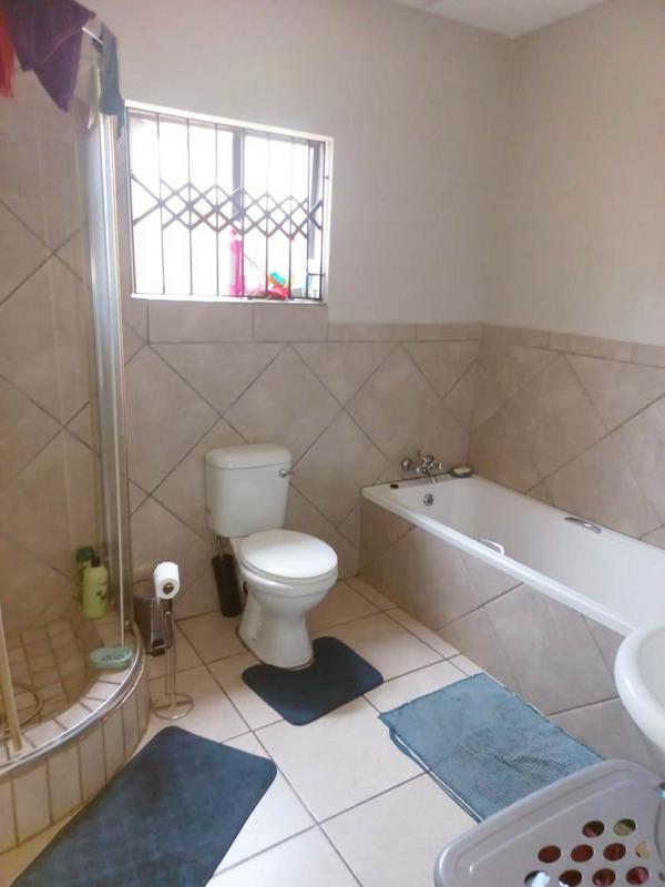 2 Bedroom Property for Sale in Avis Park Limpopo