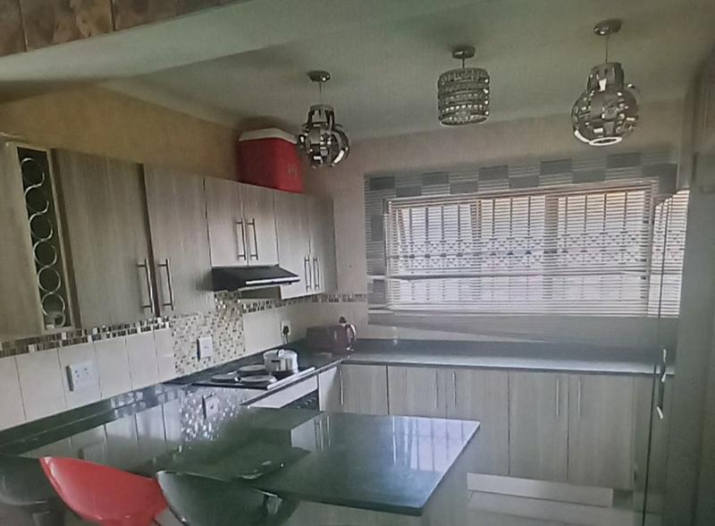 3 Bedroom Property for Sale in Tzangeni Limpopo