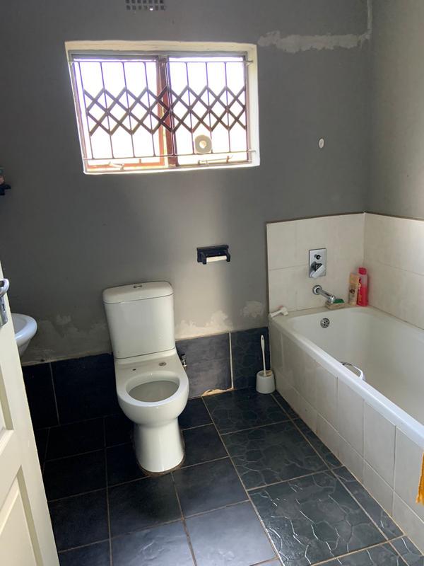 To Let 2 Bedroom Property for Rent in Maniini Limpopo