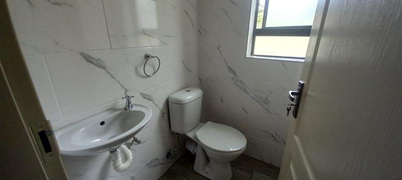 4 Bedroom Property for Sale in Fauna Park Limpopo