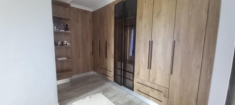 4 Bedroom Property for Sale in Fauna Park Limpopo