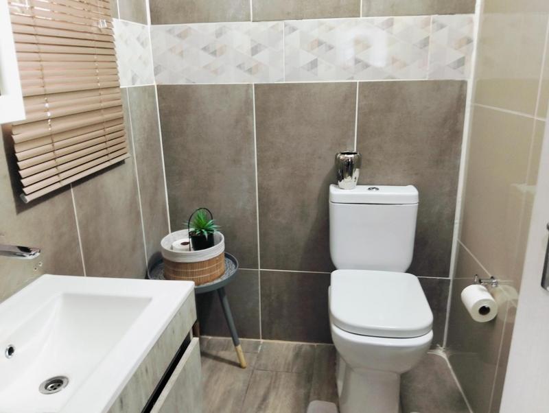 To Let 2 Bedroom Property for Rent in Mokopane Limpopo