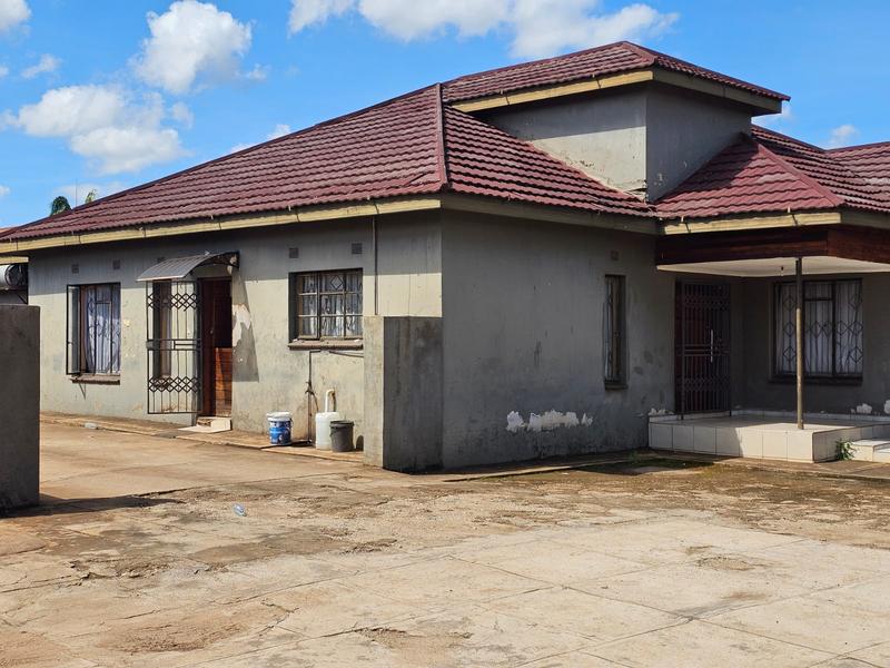3 Bedroom Property for Sale in Shayandima Limpopo