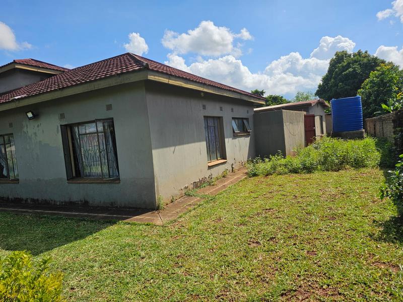 3 Bedroom Property for Sale in Shayandima Limpopo