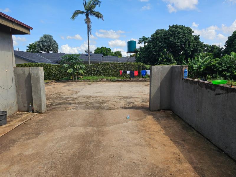 3 Bedroom Property for Sale in Shayandima Limpopo