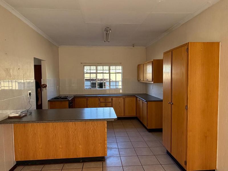 3 Bedroom Property for Sale in Kameeldoringpark Limpopo