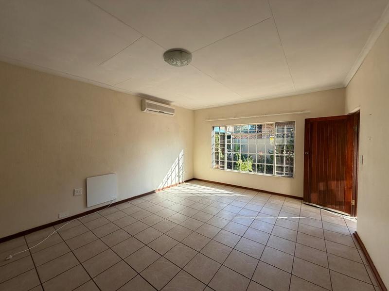 3 Bedroom Property for Sale in Kameeldoringpark Limpopo