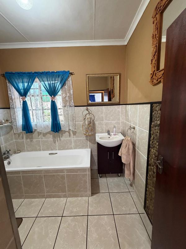 3 Bedroom Property for Sale in Mokopane Central Limpopo