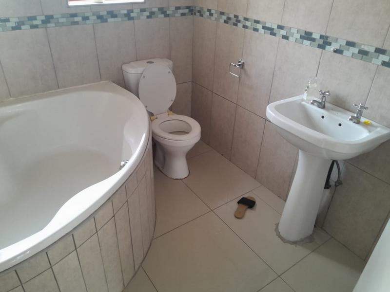 To Let 3 Bedroom Property for Rent in Bendor Limpopo