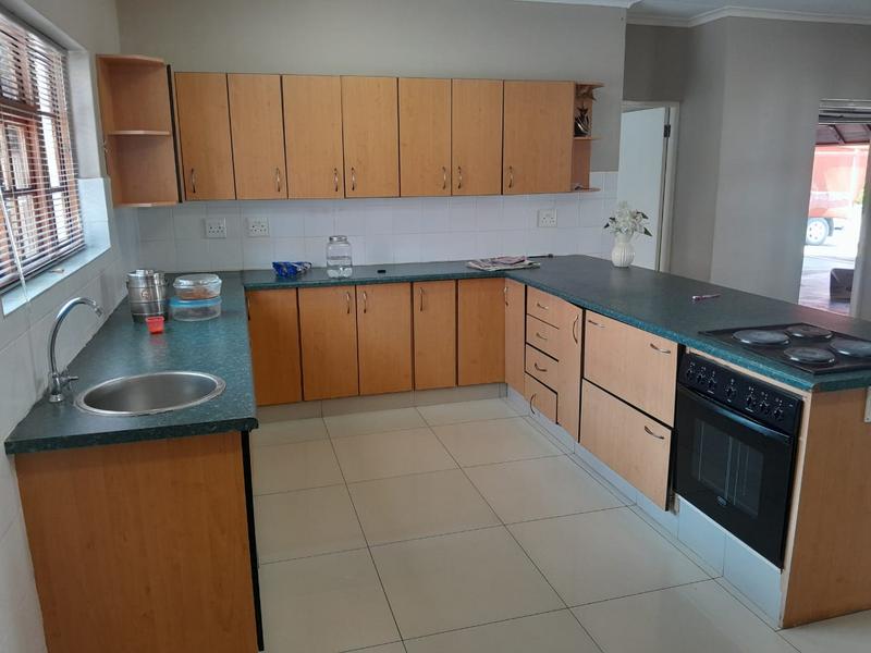 To Let 3 Bedroom Property for Rent in Bendor Limpopo