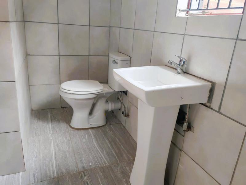 To Let 1 Bedroom Property for Rent in Mankweng Limpopo