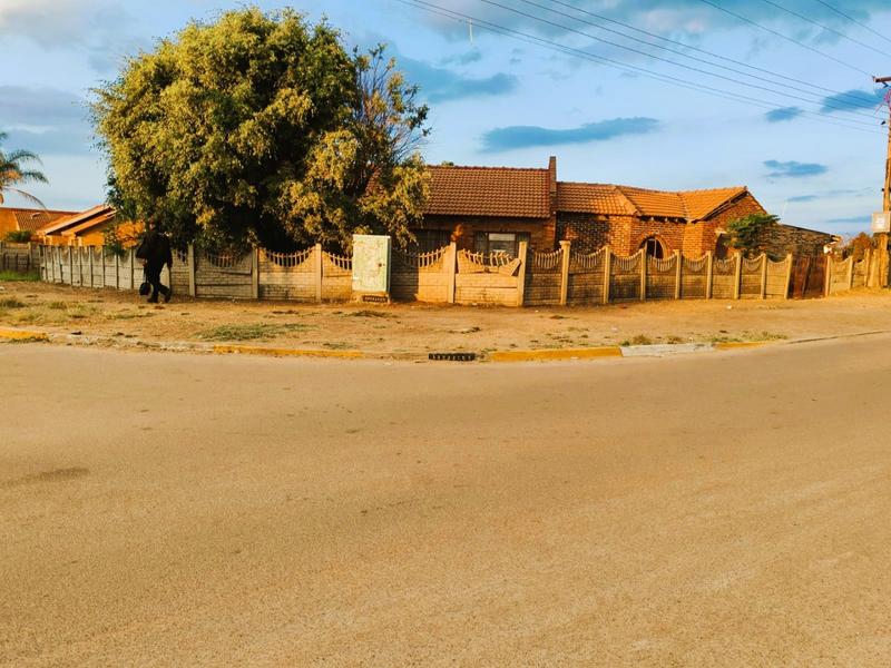3 Bedroom Property for Sale in Seshego C Limpopo