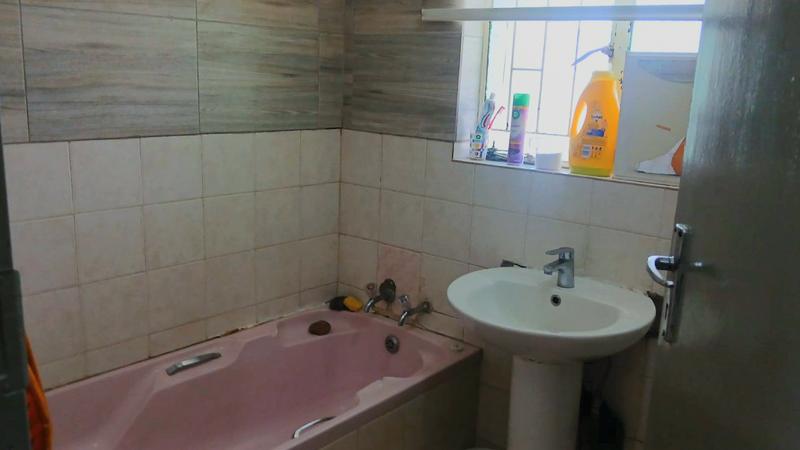 5 Bedroom Property for Sale in Flora Park Limpopo
