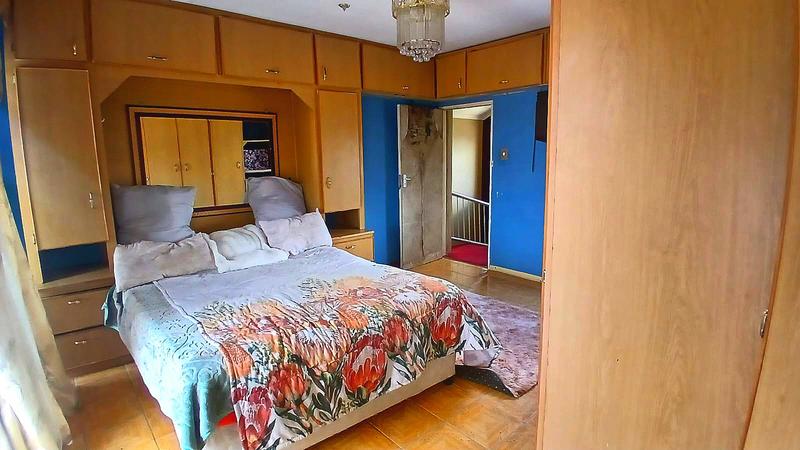 5 Bedroom Property for Sale in Flora Park Limpopo