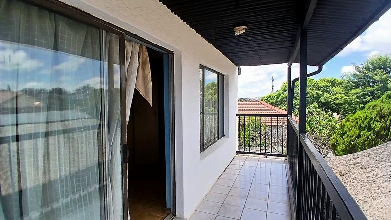 5 Bedroom Property for Sale in Flora Park Limpopo