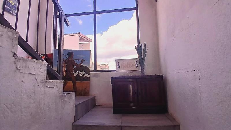 5 Bedroom Property for Sale in Flora Park Limpopo