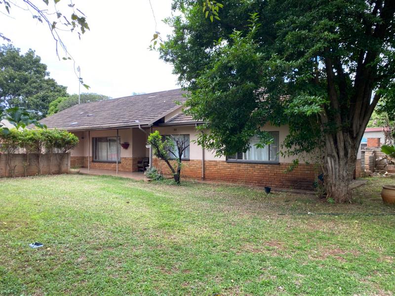 To Let 4 Bedroom Property for Rent in Impala Park Limpopo