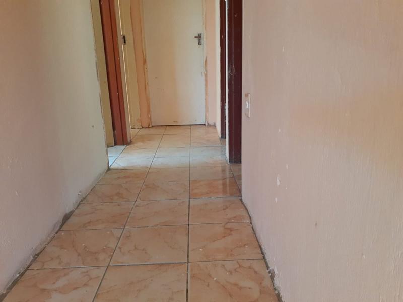 3 Bedroom Property for Sale in Madiba Park Limpopo