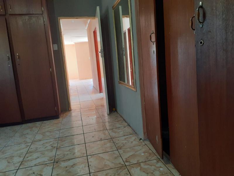 3 Bedroom Property for Sale in Madiba Park Limpopo