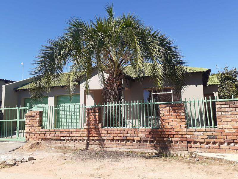 3 Bedroom Property for Sale in Madiba Park Limpopo