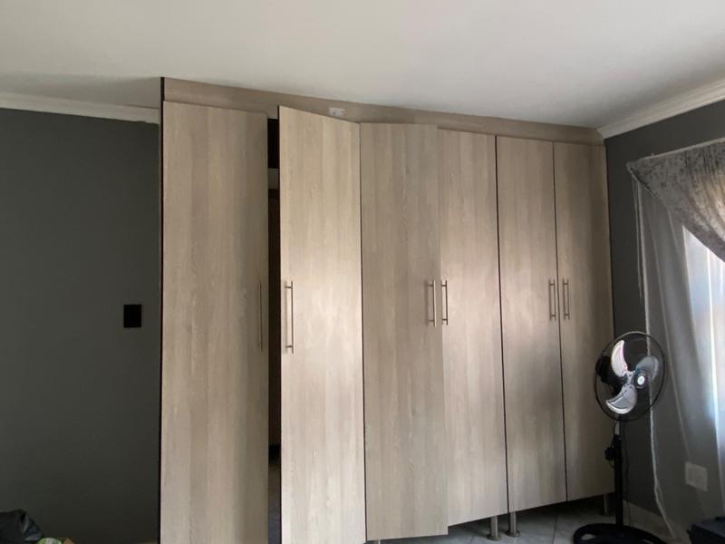 To Let 4 Bedroom Property for Rent in Chroompark Limpopo