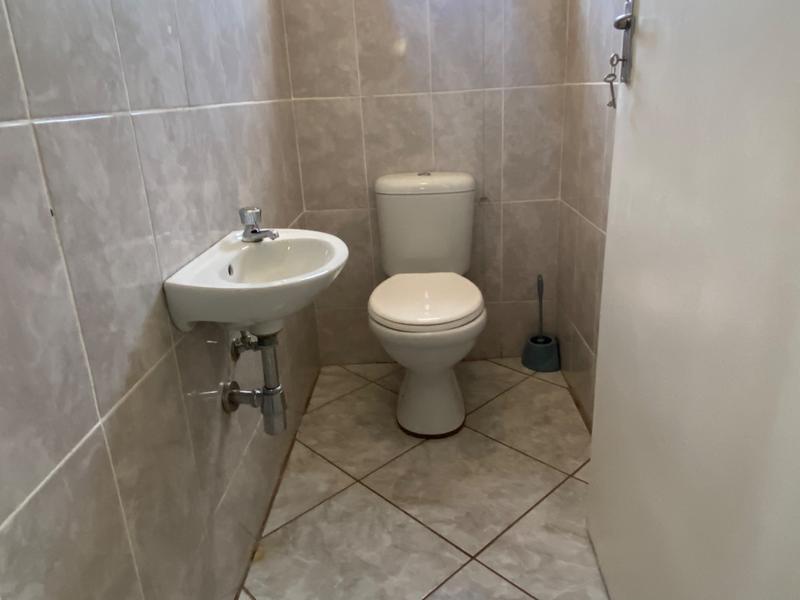 To Let 4 Bedroom Property for Rent in Chroompark Limpopo