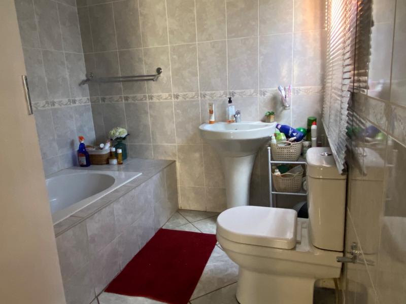 To Let 4 Bedroom Property for Rent in Chroompark Limpopo