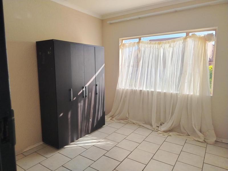 To Let 3 Bedroom Property for Rent in Flora Park Limpopo