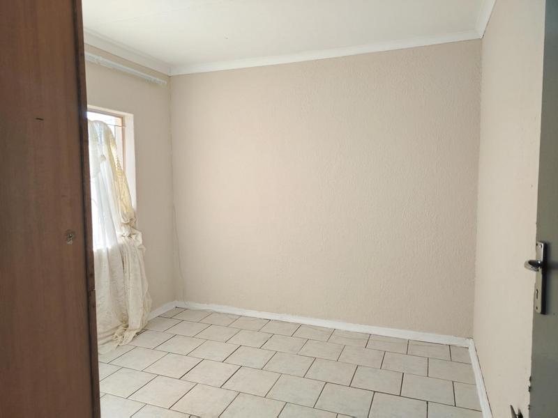 To Let 3 Bedroom Property for Rent in Flora Park Limpopo