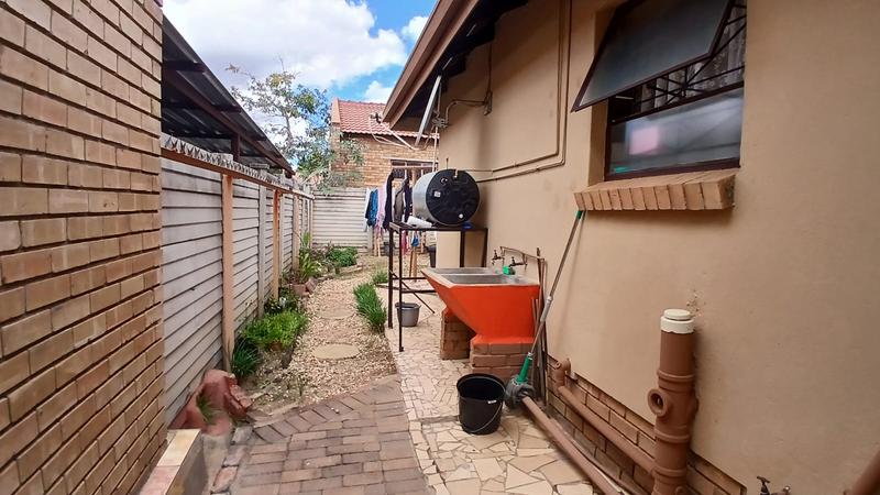 3 Bedroom Property for Sale in Seshego Limpopo