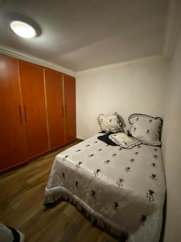 5 Bedroom Property for Sale in Seshego 9A Limpopo