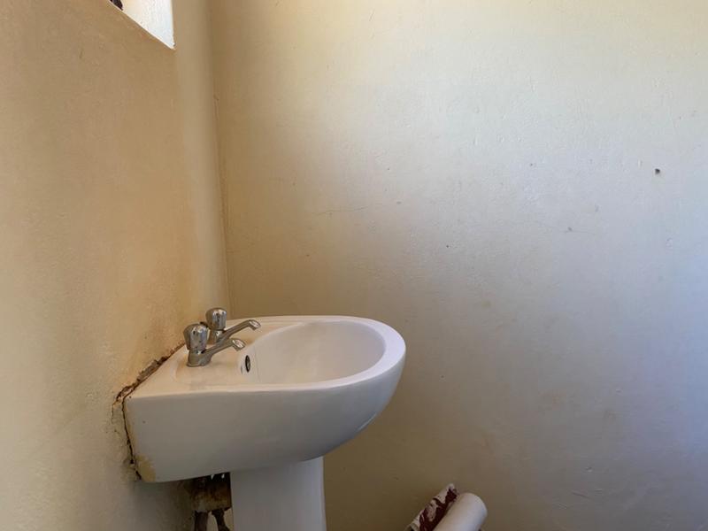 2 Bedroom Property for Sale in Mahwelereng A Limpopo