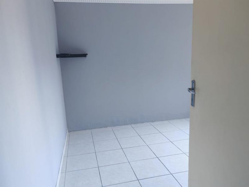 To Let 4 Bedroom Property for Rent in Flora Park Limpopo
