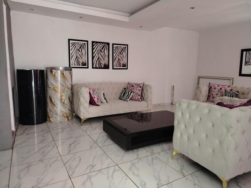 5 Bedroom Property for Sale in Bendor Limpopo