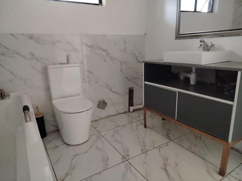 5 Bedroom Property for Sale in Bendor Limpopo