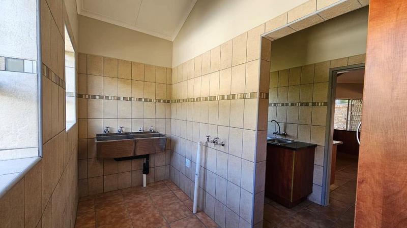5 Bedroom Property for Sale in Thabazimbi Limpopo