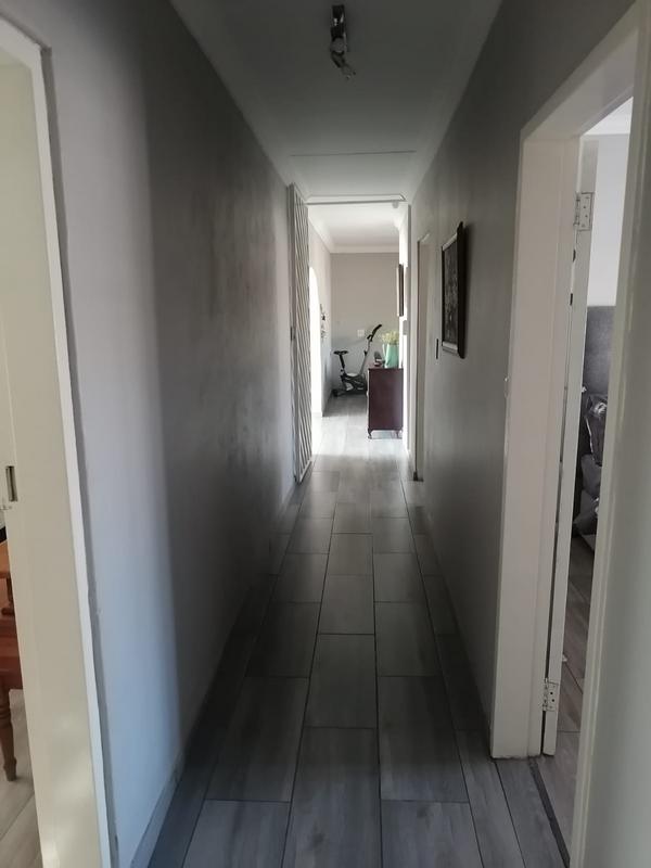4 Bedroom Property for Sale in Chroompark Limpopo