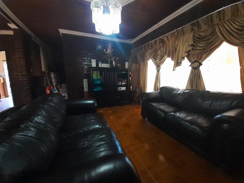 5 Bedroom Property for Sale in Mankweng Limpopo