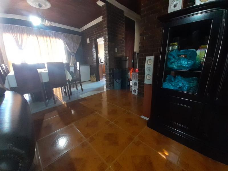 5 Bedroom Property for Sale in Mankweng Limpopo