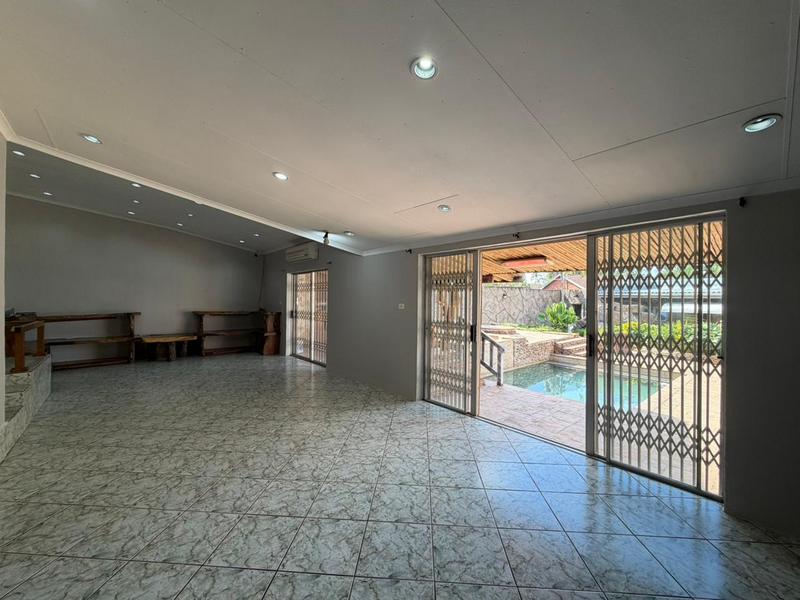 5 Bedroom Property for Sale in Aquapark Limpopo