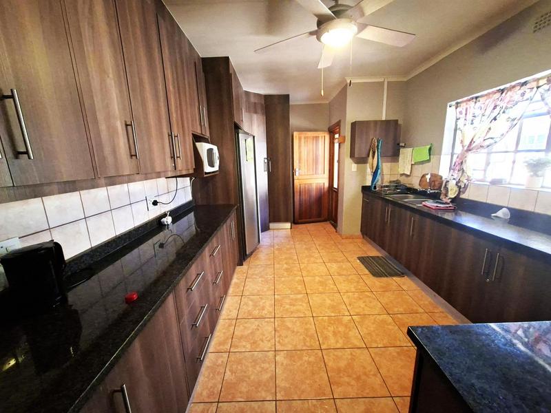 8 Bedroom Property for Sale in Lephalale Limpopo